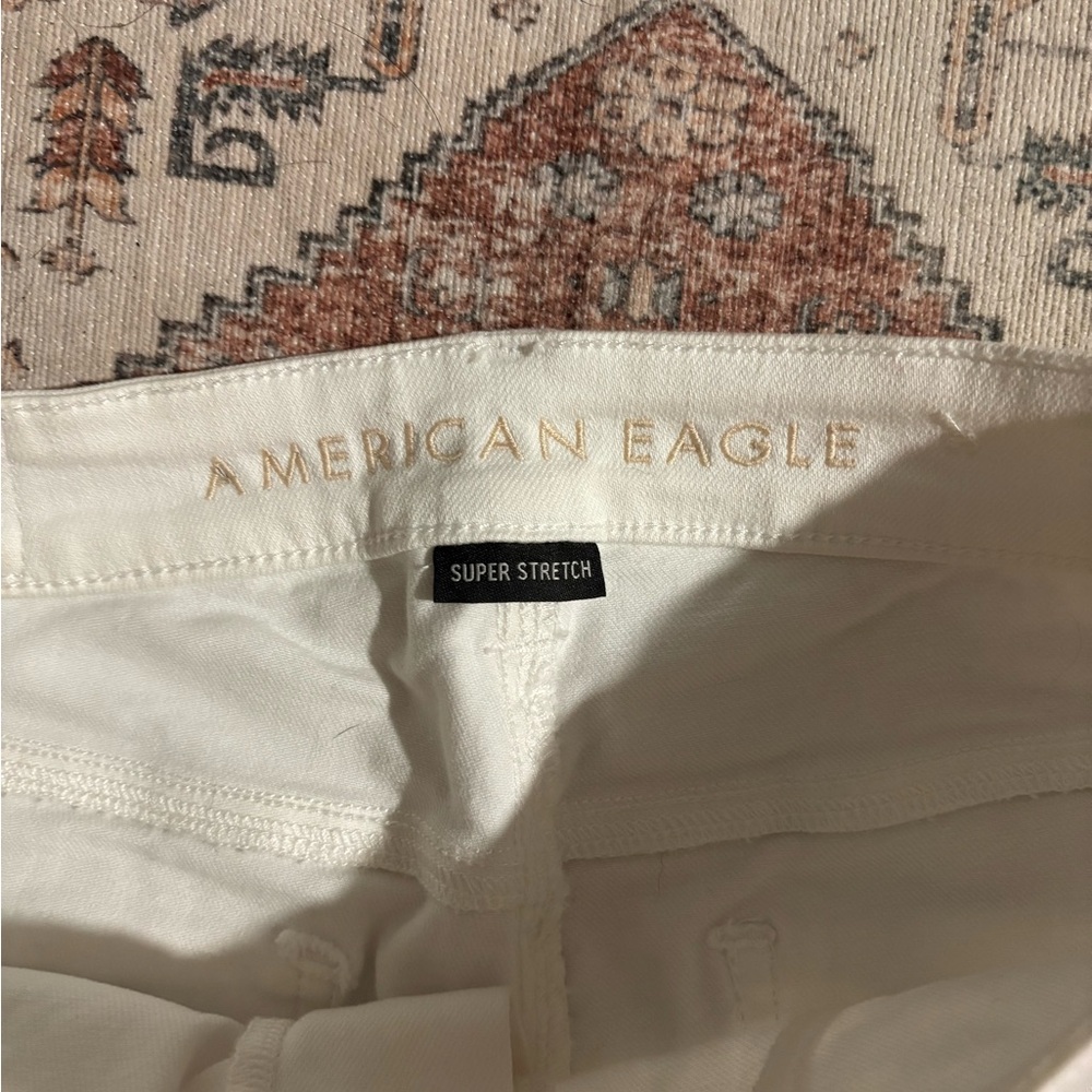 American Eagle Outfitters White Skinny Pants - Picture 2 of 3